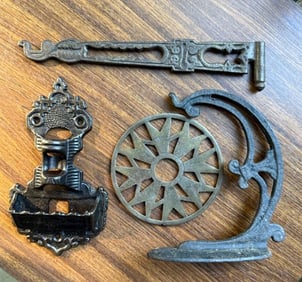 LOT OF CAST IRON PIECES