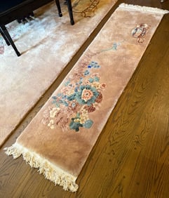 ORIENTAL-STYLE RUG WITH DECORATIVE MOTIFS