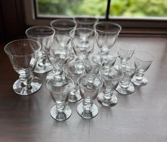 LOT OF WINE GLASSES AND CORDIALS
