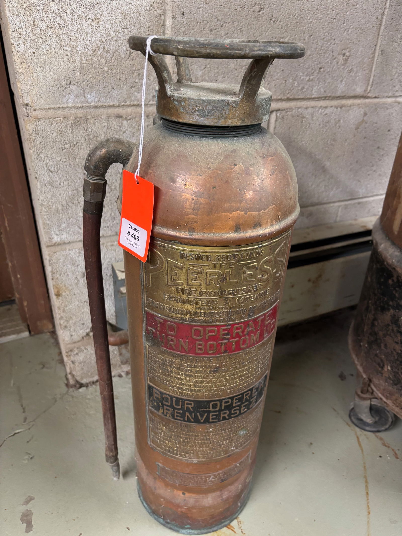 COPPER FIRE EXSTINGUISHER: PEERLESS, 24" H CONDITION REPORTS ARE BASED ON VISUAL INSPECTION. IF YOU HAVE ANY FURTHER QUESTIONS REGARDING CONDITION OF AN ITEM, PLEASE CONTACT US FOR A MORE DETAILED CONDITION REPORT AND/OR PHOTOS