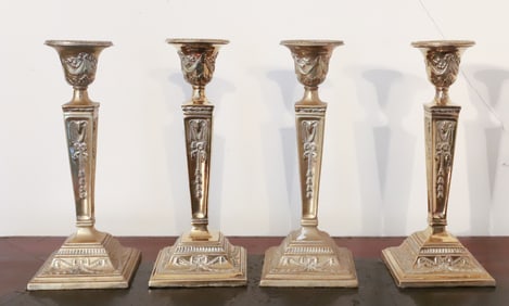 (4) MATCHING CANDLESTICKS