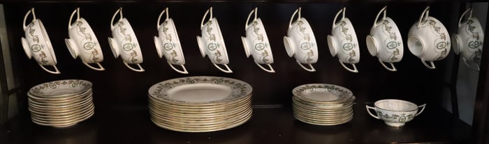 (47) PIECE MINTON DINNER SET