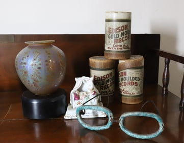 ART GLASS VASE, PORCELAIN AND EDISON CYLINDERS