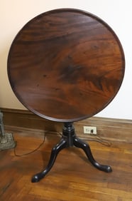 EARLY MAHOGANY TILT-TOP TABLE