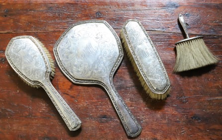 STERLING SILVER DRESSER SET