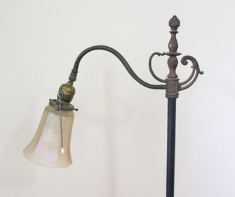 CAST IRON FLOOR LAMP