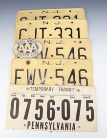 LOT OF VINTAGE LICENSE PLATES
