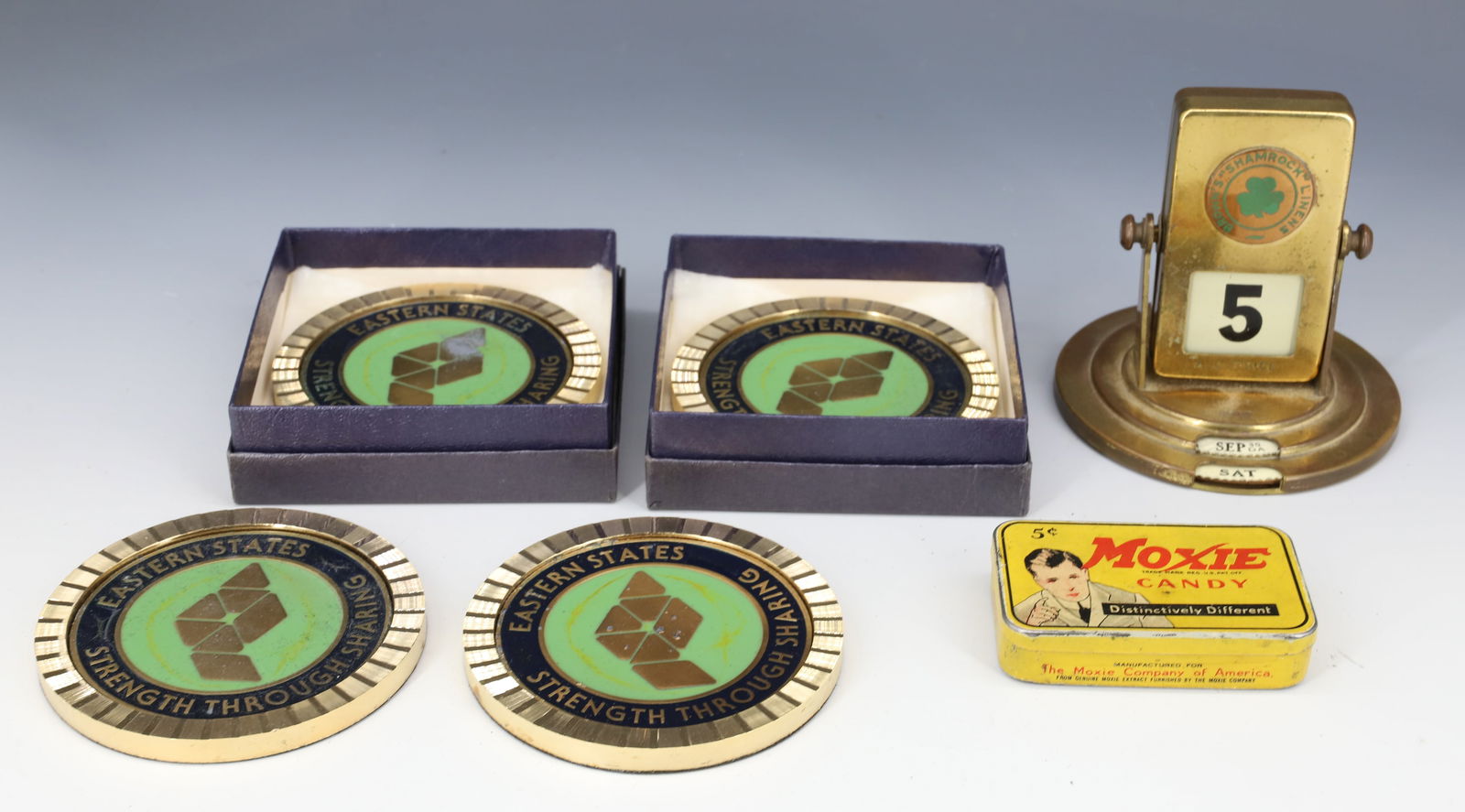 MOXIE TIN, ADVERTISING CALENDAR / COASTERS (1 of 3)