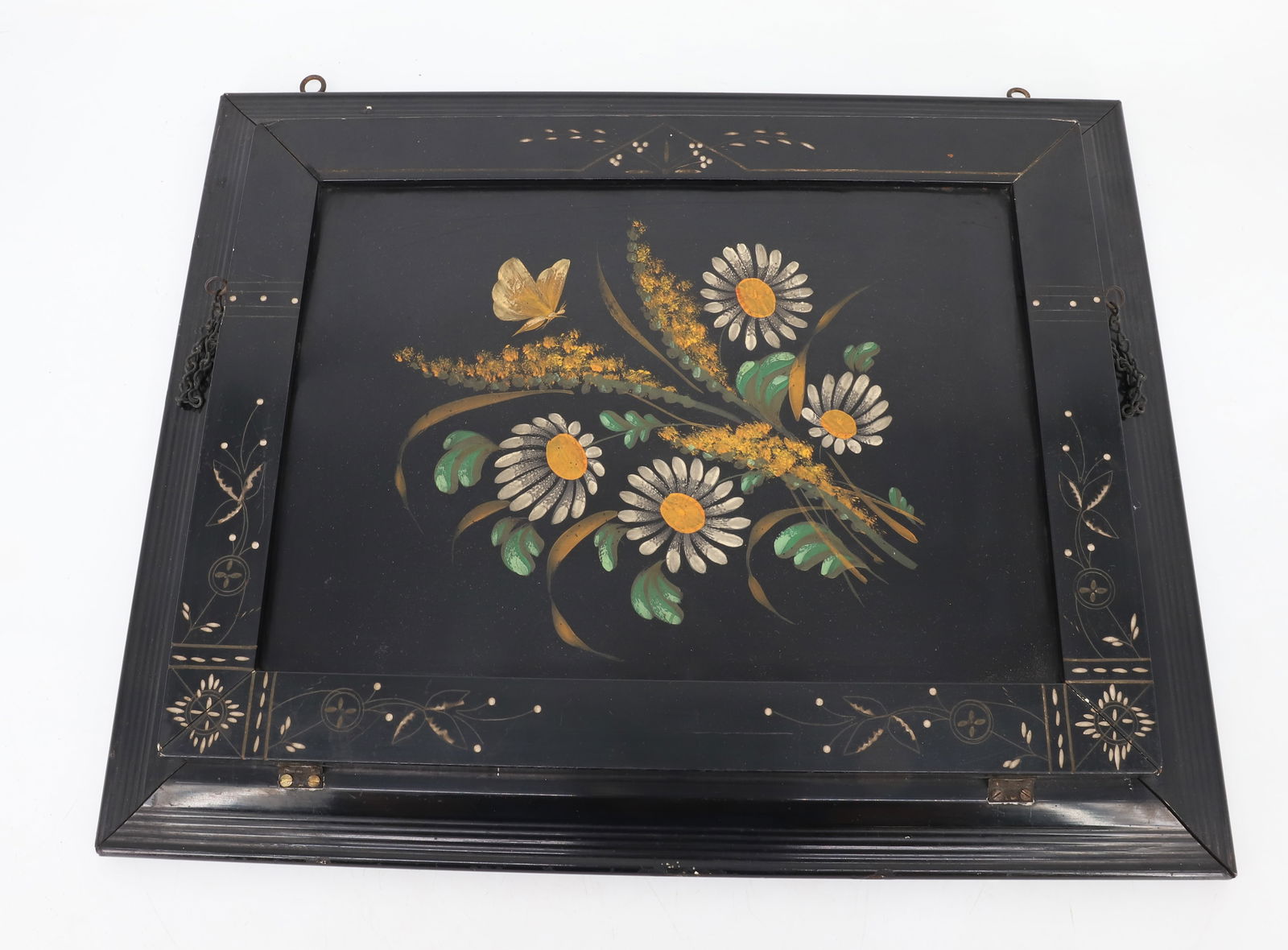 EASTLAKE-STYLE WALL POCKET (1 of 3)