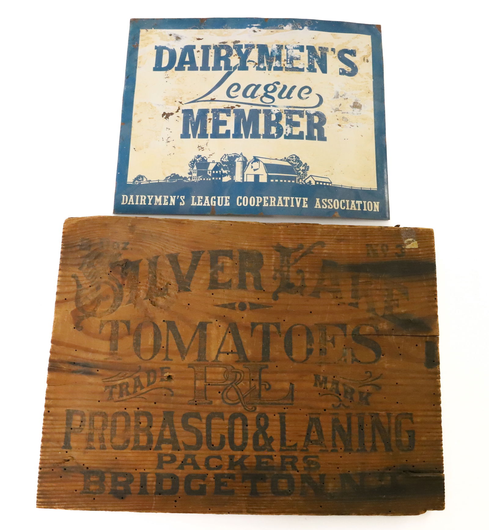 ADVERTISING SIGN AND CRATE END (1 of 5)