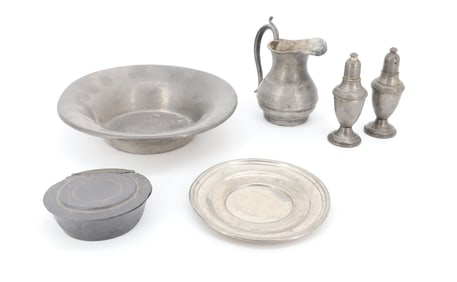 LOT OF PEWTER TABLEWARE
