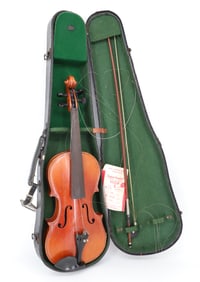 VINTAGE VIOLIN, BOW AND CASE