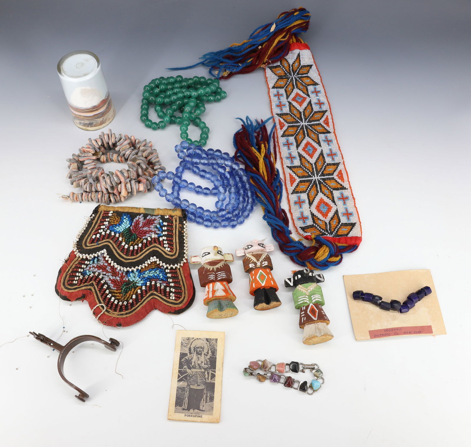 LOT OF NATIVE AMERICAN ITEMS (1 of 4)