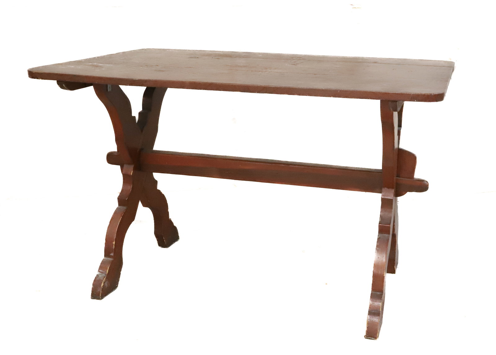 COUNTRY SAWBUCK TABLE: RECTANGULAR TOP ON SAWBUCK-STYLE BASE. CONTEMPORARY BRACKETS HOLD TOP TO BASE. 29" X 46" X 30". PLEASE READ CAREFULLY - Terms for Purchasing and Shipping of Auction Items. Please read carefully before