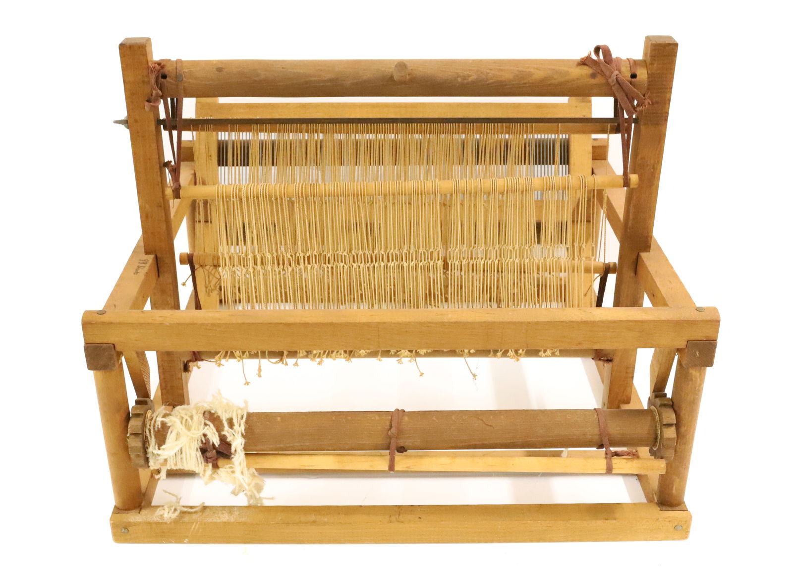 MINIATURE WOODEN LOOM (1 of 4)