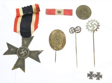 LOT OF EARLY MEDALS AND PINS