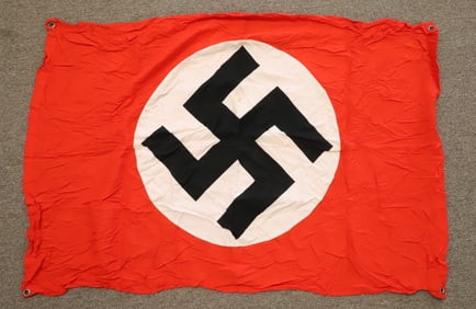 WWII NAZI GERMAN FLAG