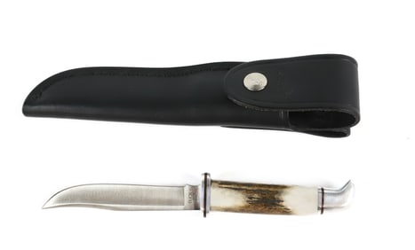 BUCK HUNTING KNIFE, NEW IN BOX