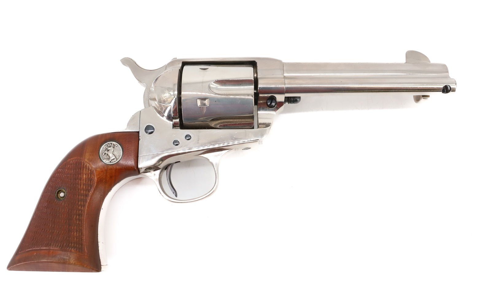 COLT SINGLE ACTION ARMY REVOLVER: 38-40 CAL, SERIAL# 220612, 4 3/4" - NICKEL FINISH, MFG. 1902 THIS GUN REQUIRES A BACKGROUND CHECK, FEDERAL FIREARMS LICENSE. OR TRANSFER TO AN FFL HOLDER PLEASE READ CAREFULLY BEFORE BIDDING. ALL PAYM