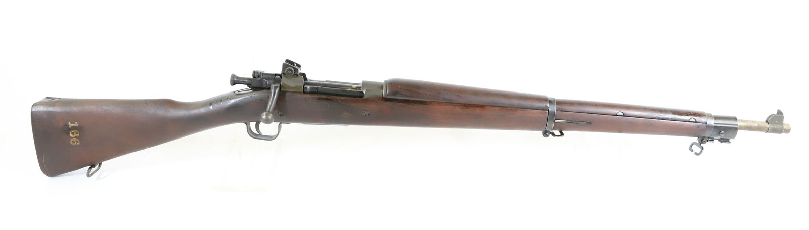 REMINGTON MODEL 03-A3 BOLT ACTION RIFLE: 30-06 CAL, SERIAL# 4128540, 24" BARREL - 10/43 BARREL DATE - CARTOUCHES THIS GUN REQUIRES A BACKGROUND CHECK, FEDERAL FIREARMS LICENSE. OR TRANSFER TO AN FFL HOLDER PLEASE READ CAREFULLY BEFORE BIDDIN