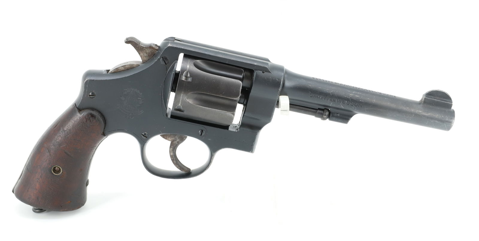 SMITH AND WESSON MODEL 1917 DA REVOLVER: 45 CAL, SERIAL# 189638, 5 1/2" BARREL THIS GUN REQUIRES A BACKGROUND CHECK, FEDERAL FIREARMS LICENSE. OR TRANSFER TO AN FFL HOLDER PLEASE READ CAREFULLY BEFORE BIDDING. ALL PAYMENTS MUST BE MADE BEFOR