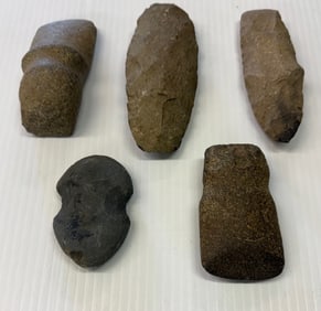 LOT OF CARVED STONE ARTIFACTS