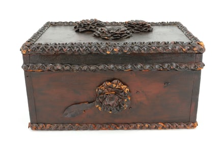 FOLK ART DECORATED WOODEN BOX