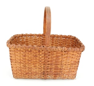 ANTIQUE GATHERING BASKET