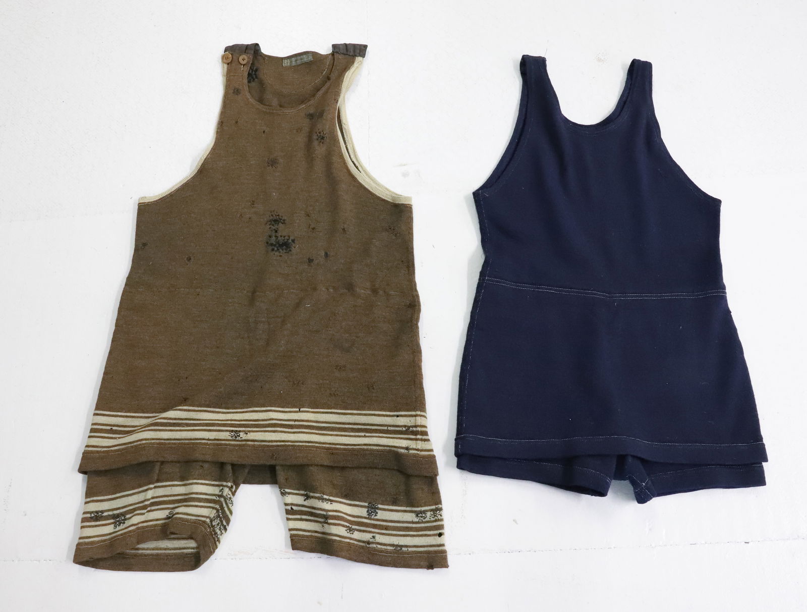 (2) ANTIQUE WOOL BATHING SUITS (1 of 8)
