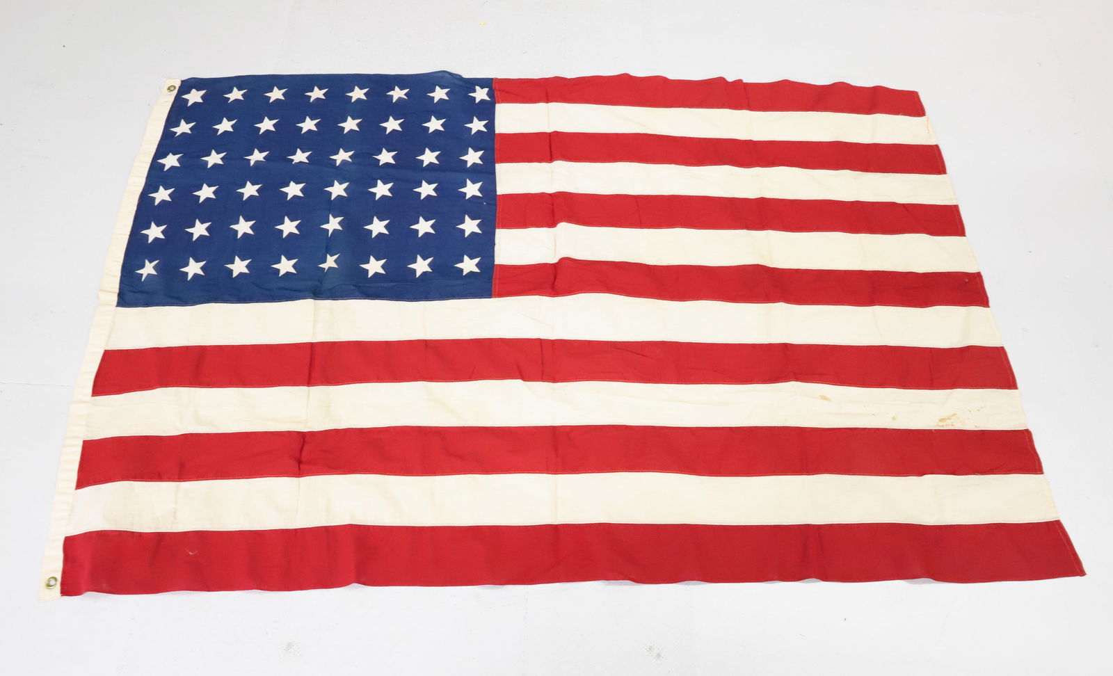 VINTAGE 48 STAR FLAG (1 of 5)