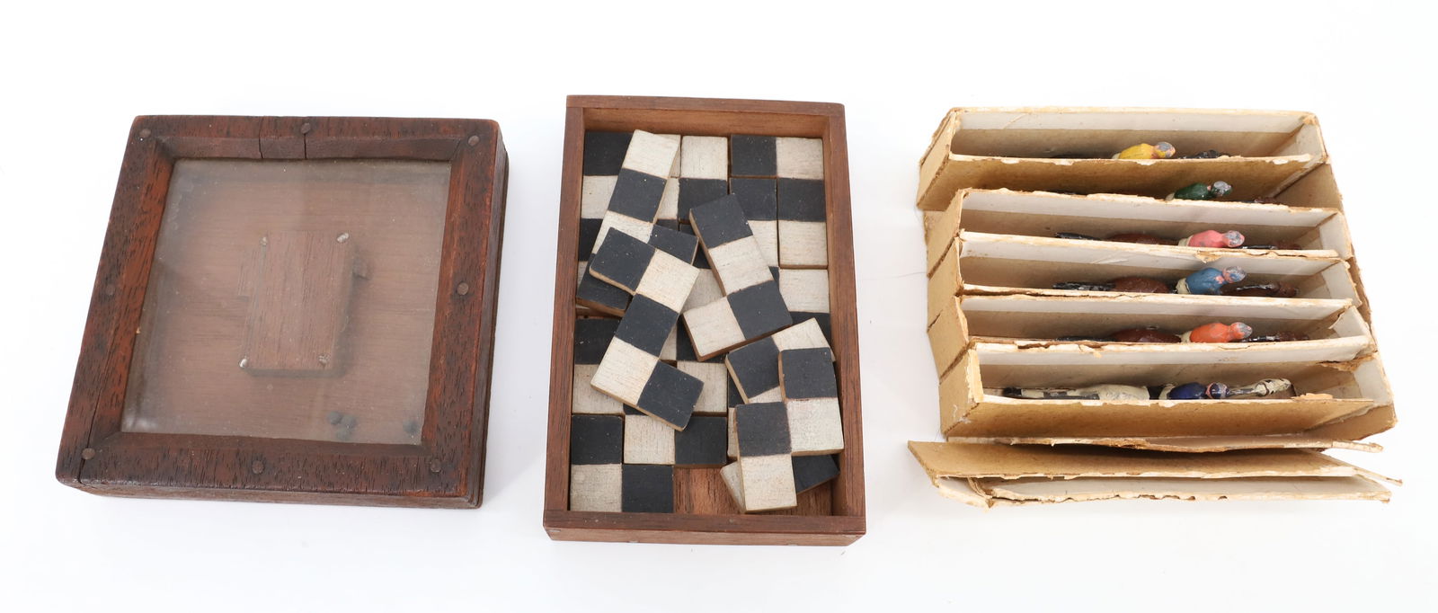 LOT OF EARLY 20TH C. GAMES (1 of 3)