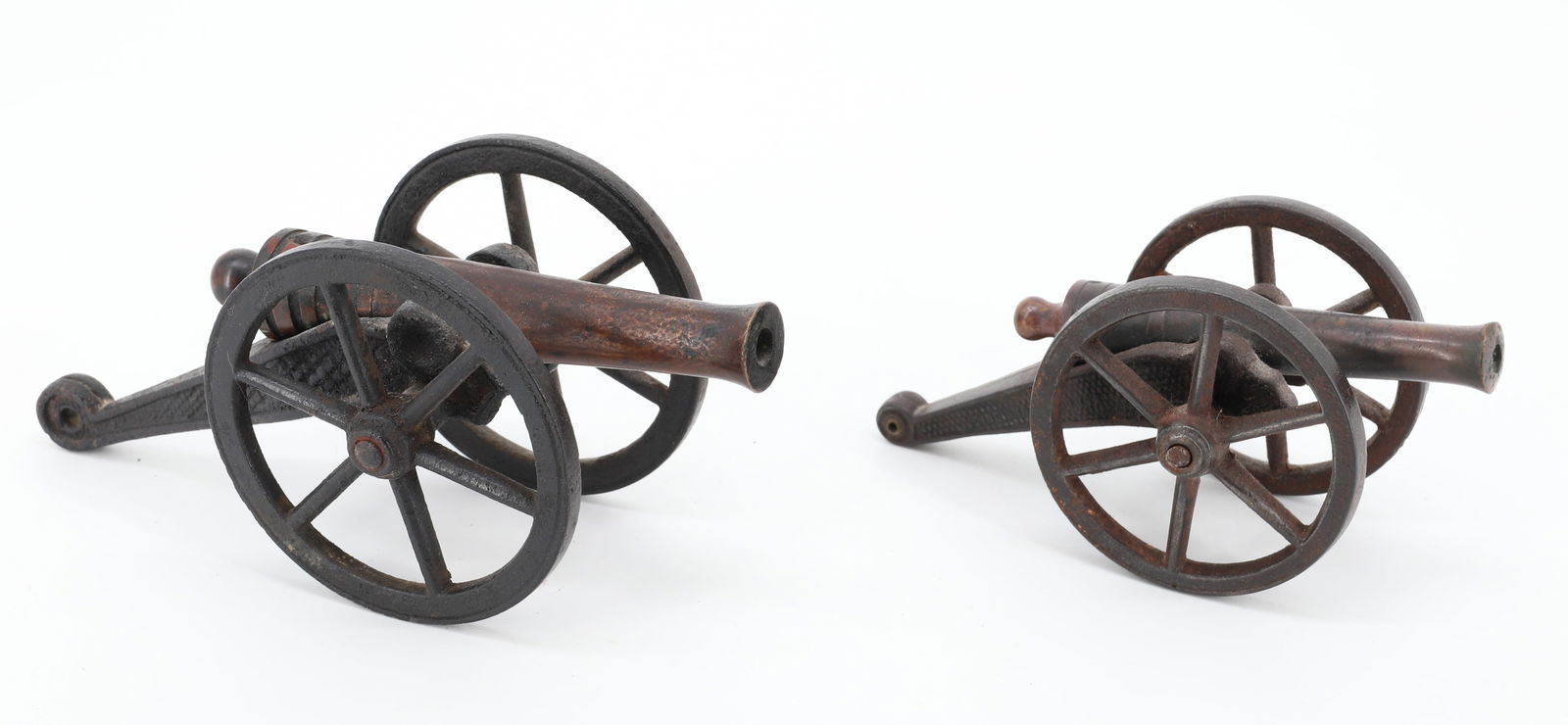 (2) MINIATURE CAST IRON / BRASS CANNONS (1 of 4)