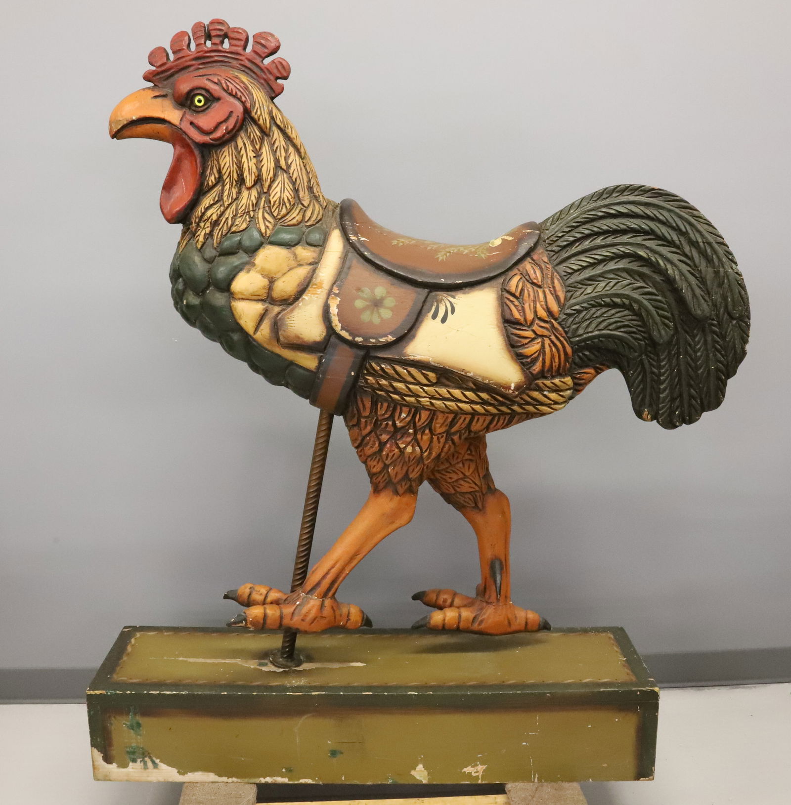 FOLK ART CARVED CAROUSEL ROOSTER (1 of 8)