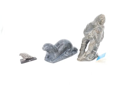 LOT OF ESKIMO CARVINGS