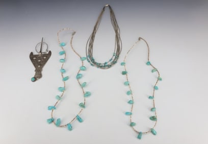 TURQUOISE / SILVER NECKLACES WITH SILVER FIBULA, BROOCH