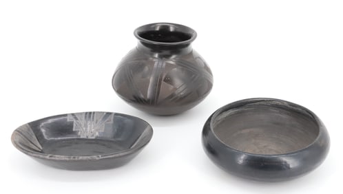 LOT OF BLACKWARE POTTERY