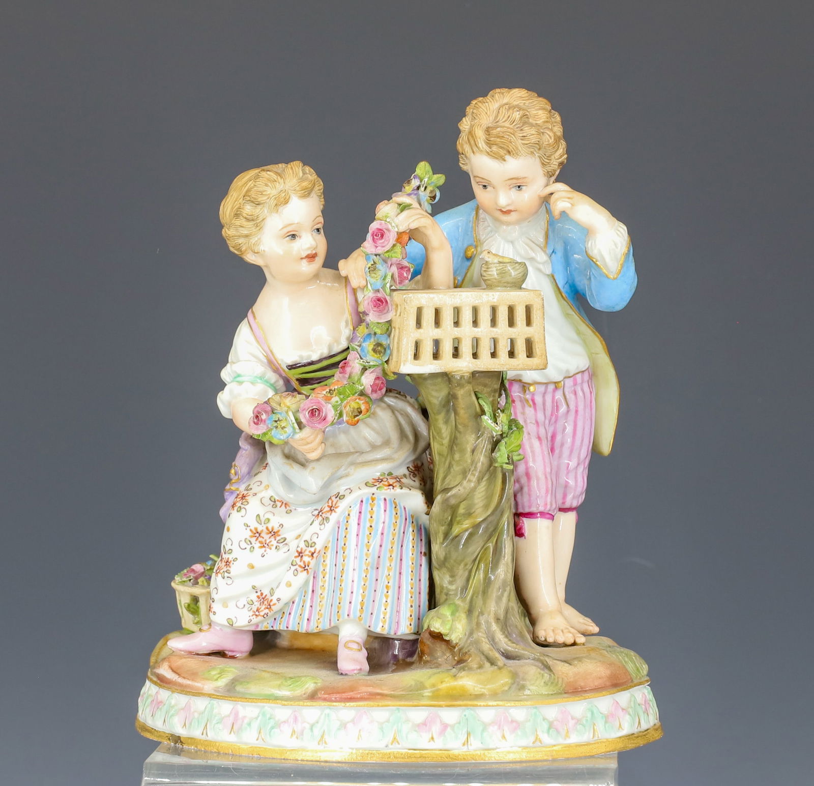 ANTIQUE MEISSEN FIGURE GROUP (1 of 6)