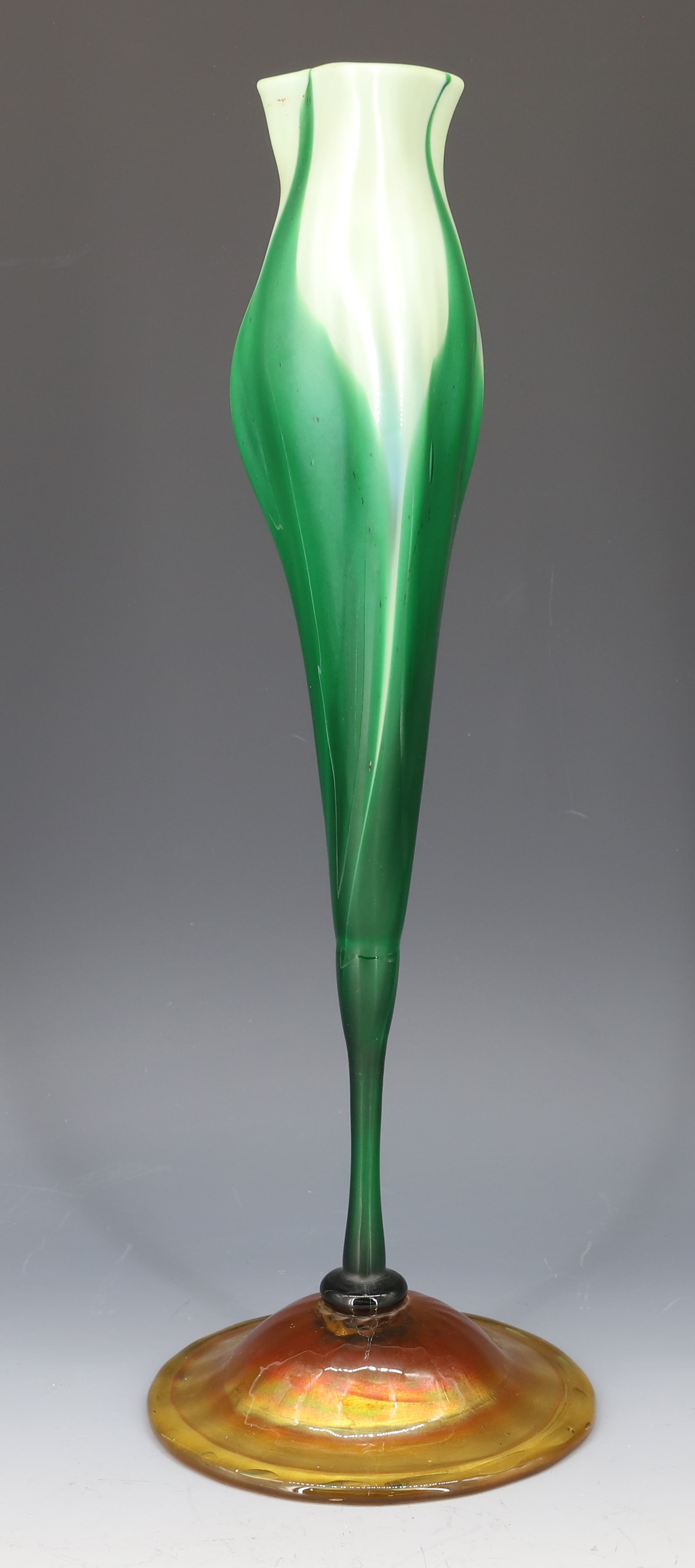 LOUIS COMFORT TIFFANY  CALYX VASE (1 of 8)
