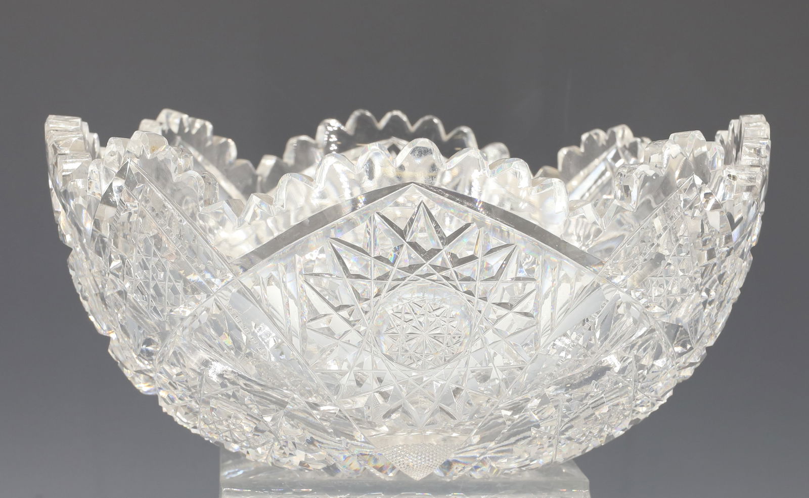 EARLY AMERICAN BRILLIANT CUT GLASS BOWL (1 of 5)