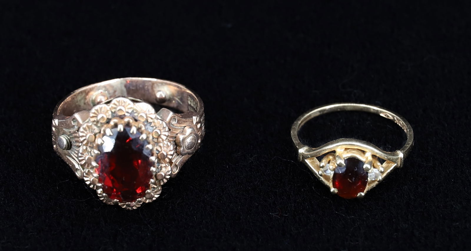 VICTORIAN (2) 10K GARNET RINGS (1 of 5)