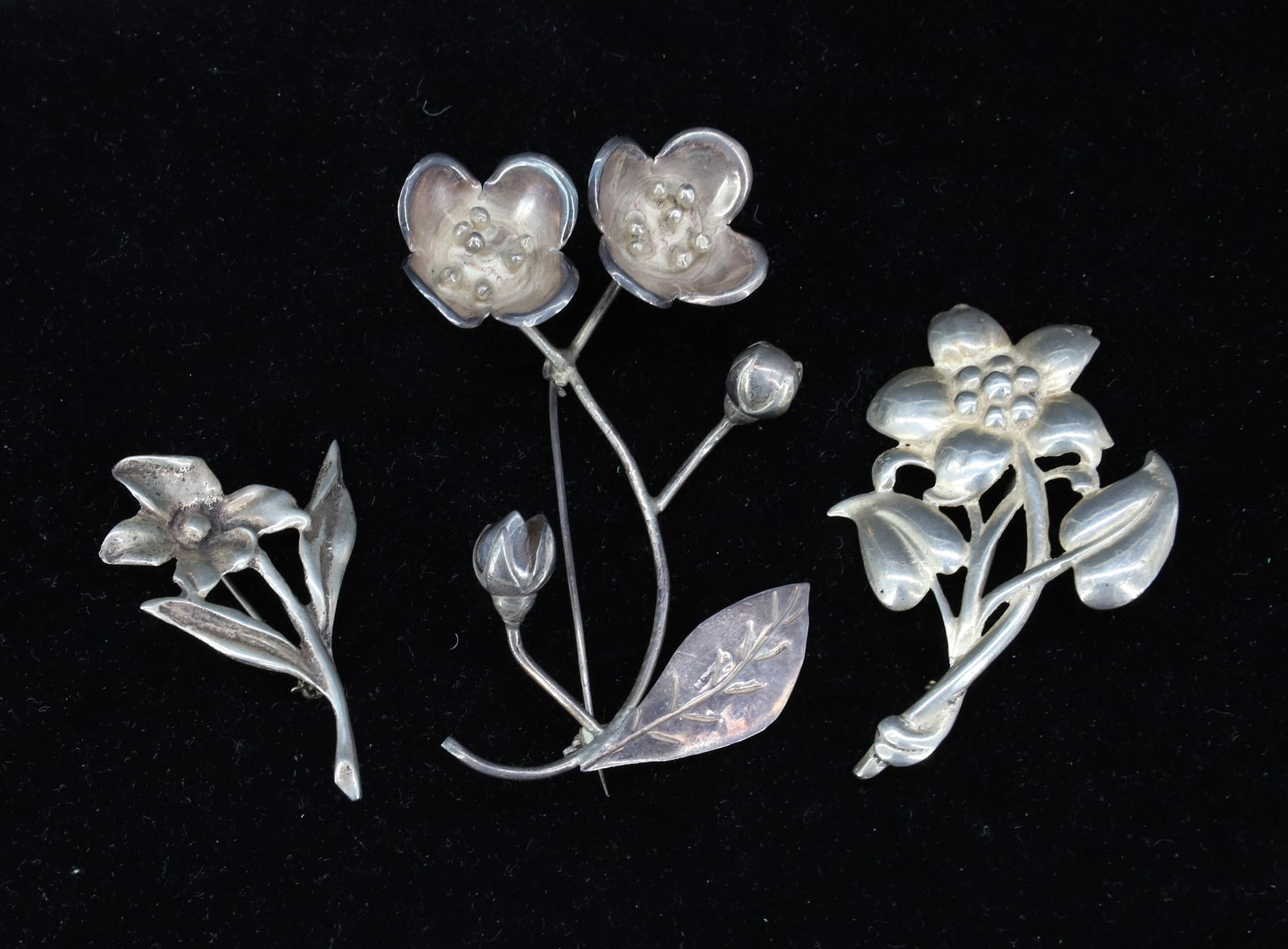 (3) STERLING SILVER JEWELRY (1 of 3)