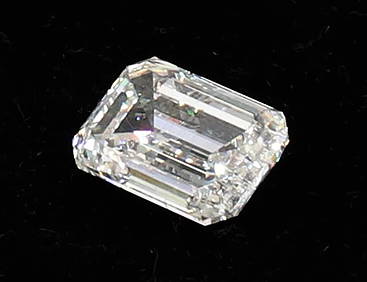 SEVEN CARAT EMERALD CUSHION CUT DIAMOND (1 of 6)