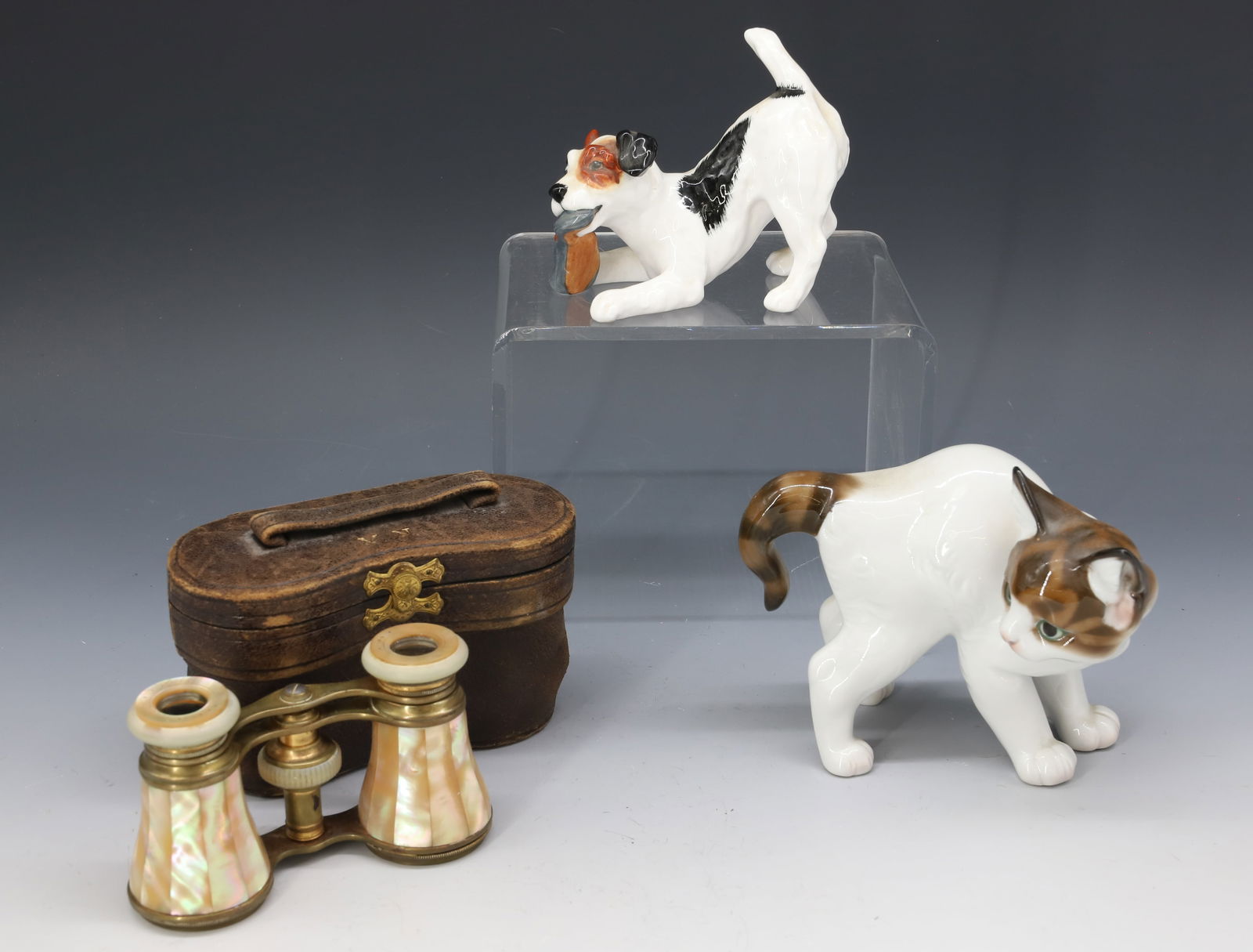 (3) ROYAL DOULTON FIGURINE/ MOTHER OF PEARL OPERA GLASSES: ROYAL DOULTON PUPPY WITH SHOE, ROSENTHAL KITTEN AND PARIS MOTHER OF PEARL OPERA GLASSES IN ORIGINAL CASE 3 1/4"H,4"H, 4"W PLEASE READ CAREFULLY - Terms for Purchasing and Shipping of Auction Items. Pl