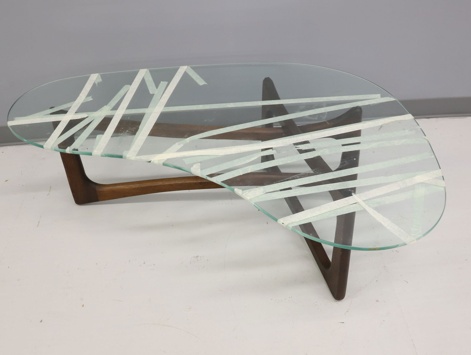 DANISH MODERN COFFEE TABLE (1 of 4)