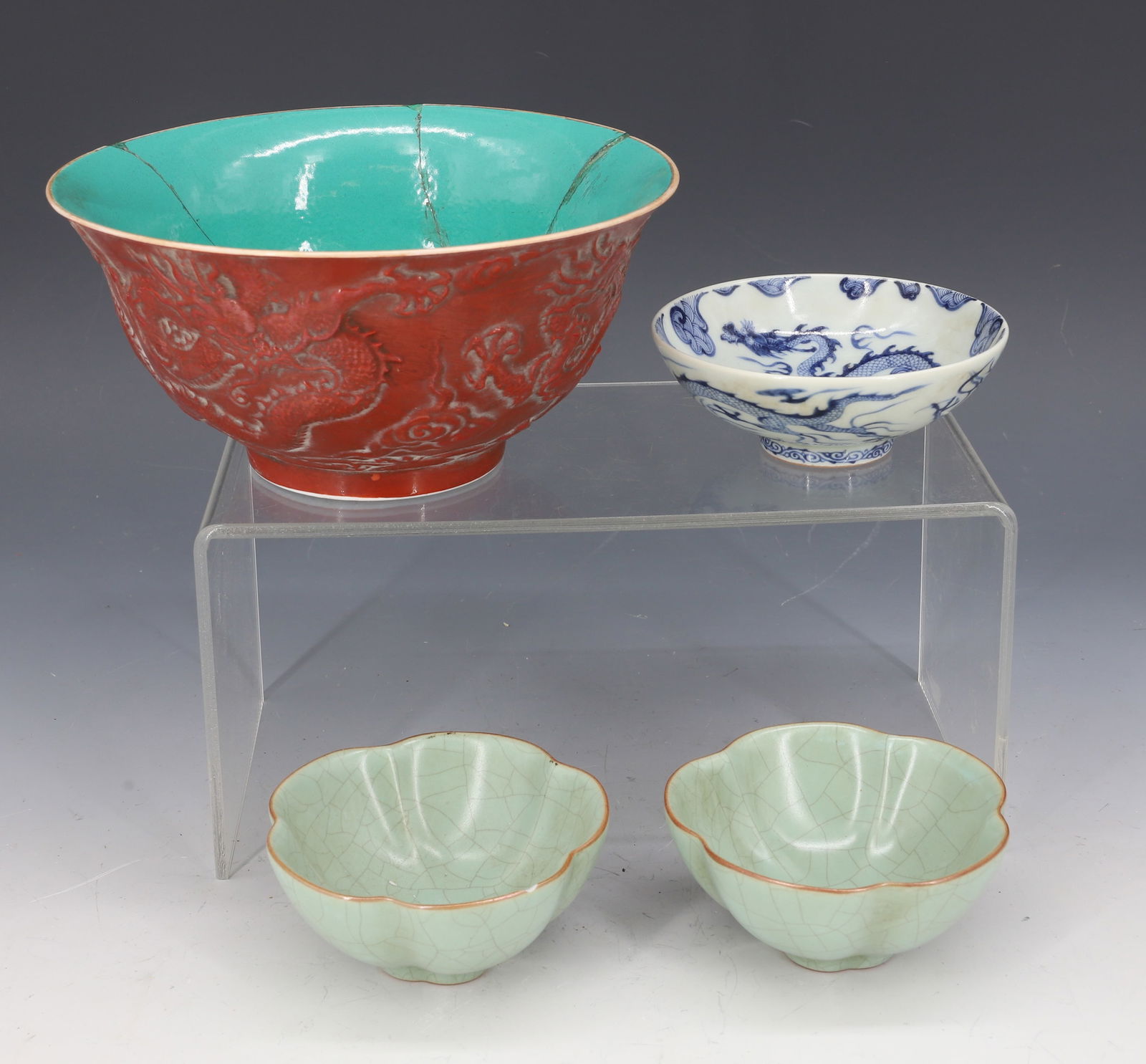 (4) CHINESE PORCELAIN BOWLS (1 of 6)
