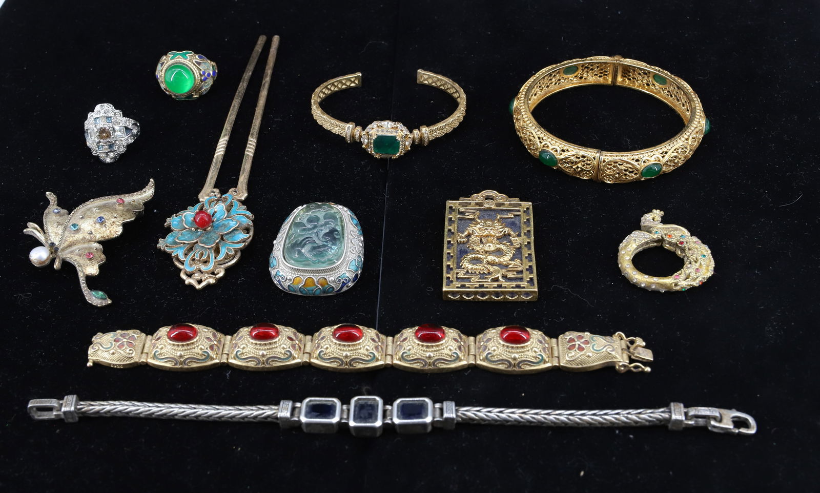 ASIAN COSTUME JEWELRY (1 of 5)