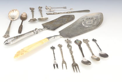 SILVER AND SILVERPLATE LOT