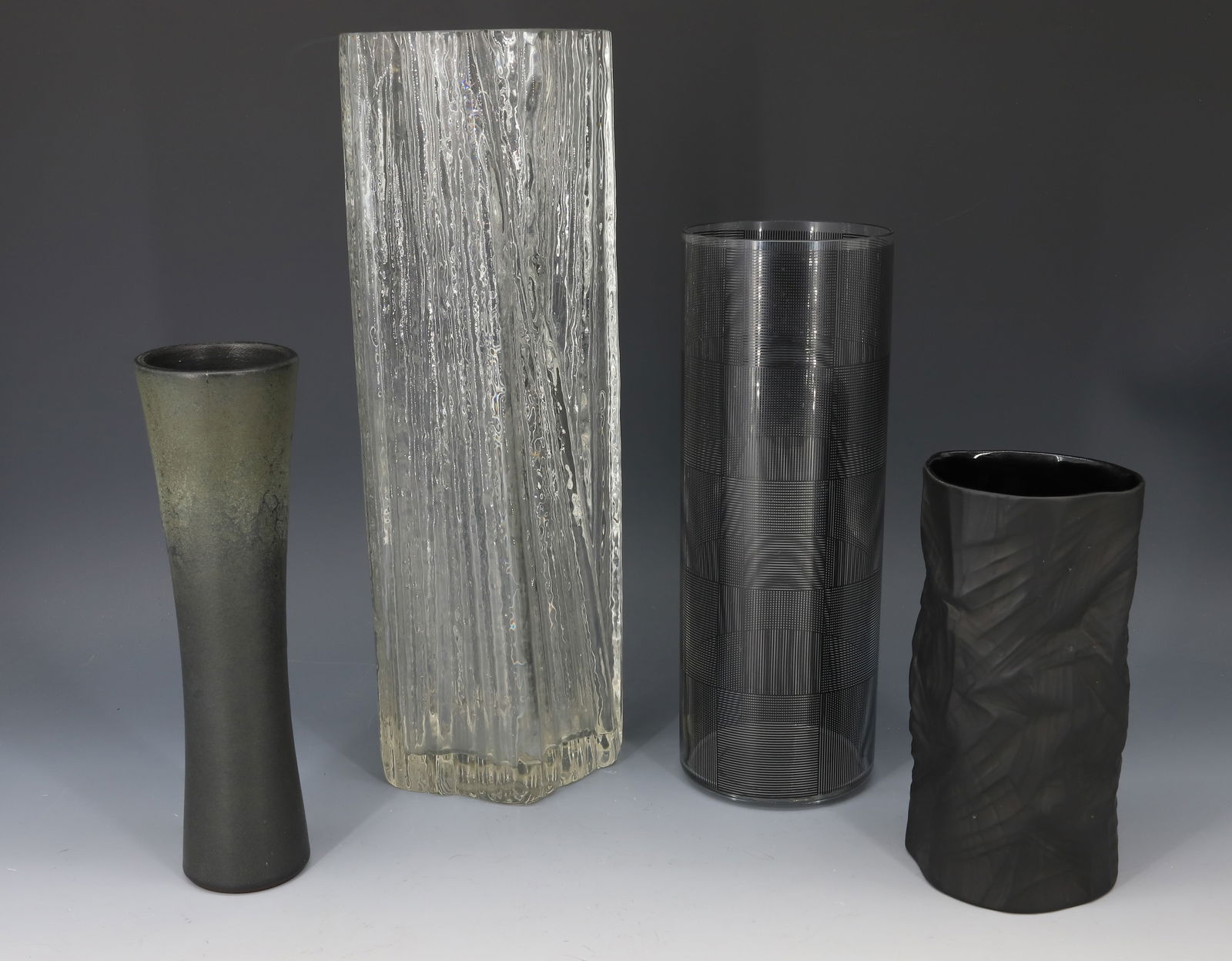 (4) MID CENTURY MODERN VASES ROSENTHAL STUDIO LINE (1 of 4)