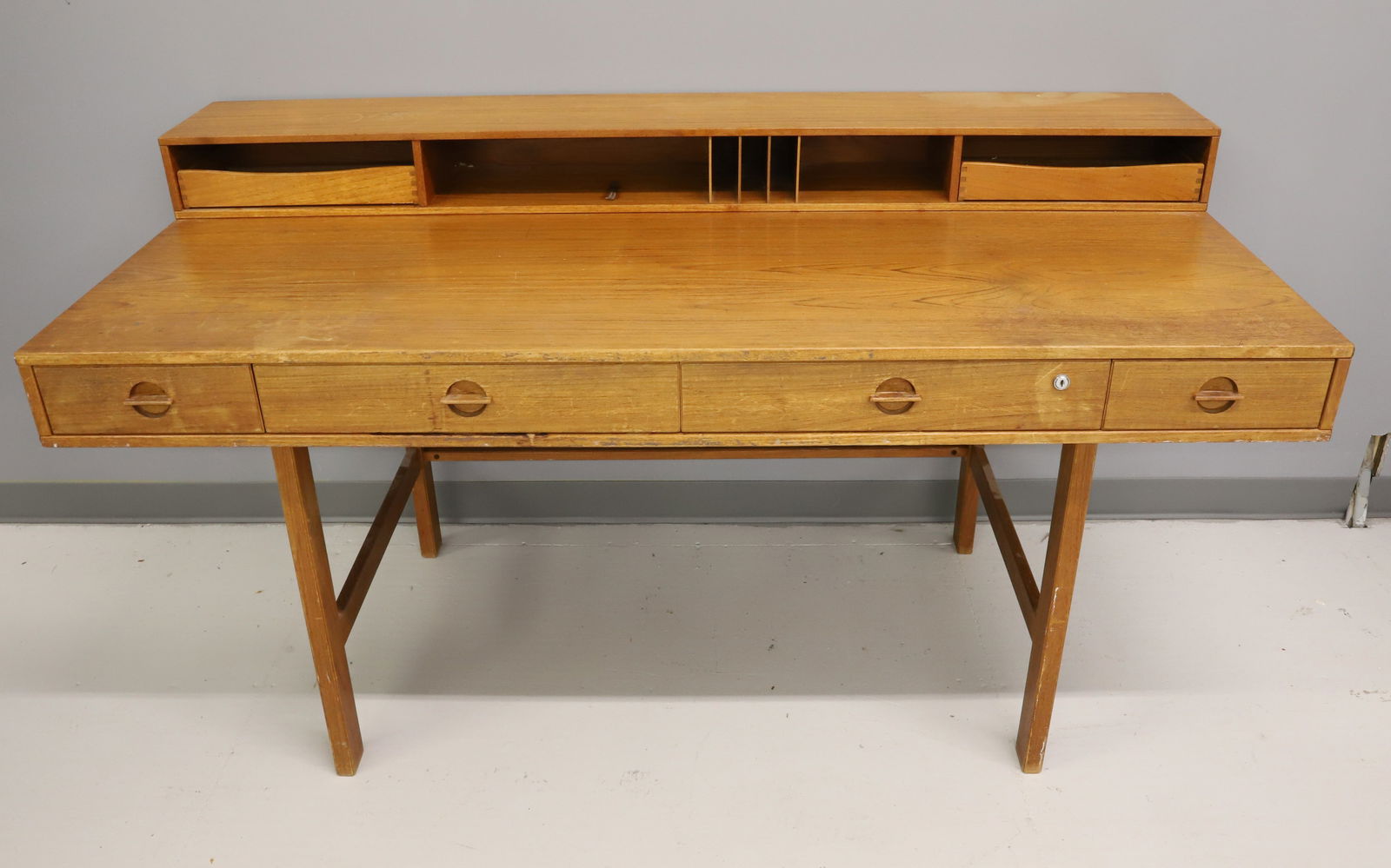 PETER LOVIG NIELSEN TEAK DANISH MODERN DESK (1 of 12)