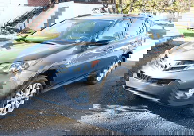 2015 TOYOTA RAV 4 LIMITED